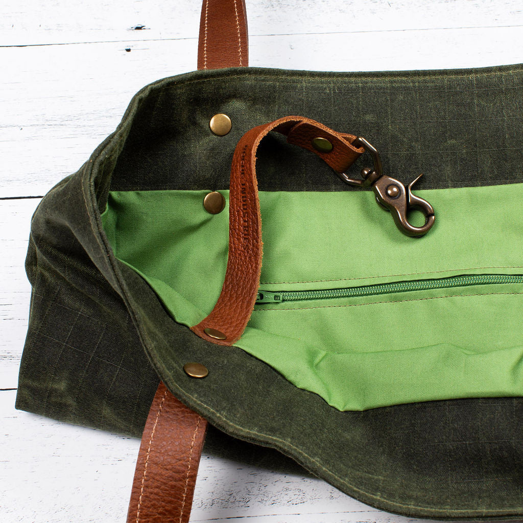 Saco River Tote Bag – Green - Image 6
