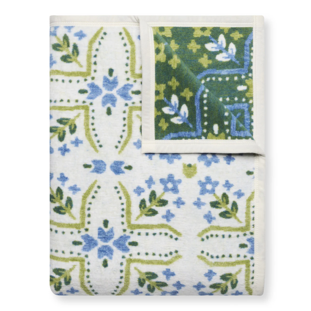 Farmhouse Flowers Blanket