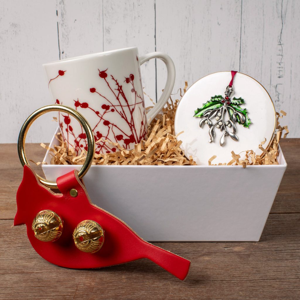 The New Englander: Festive Accents