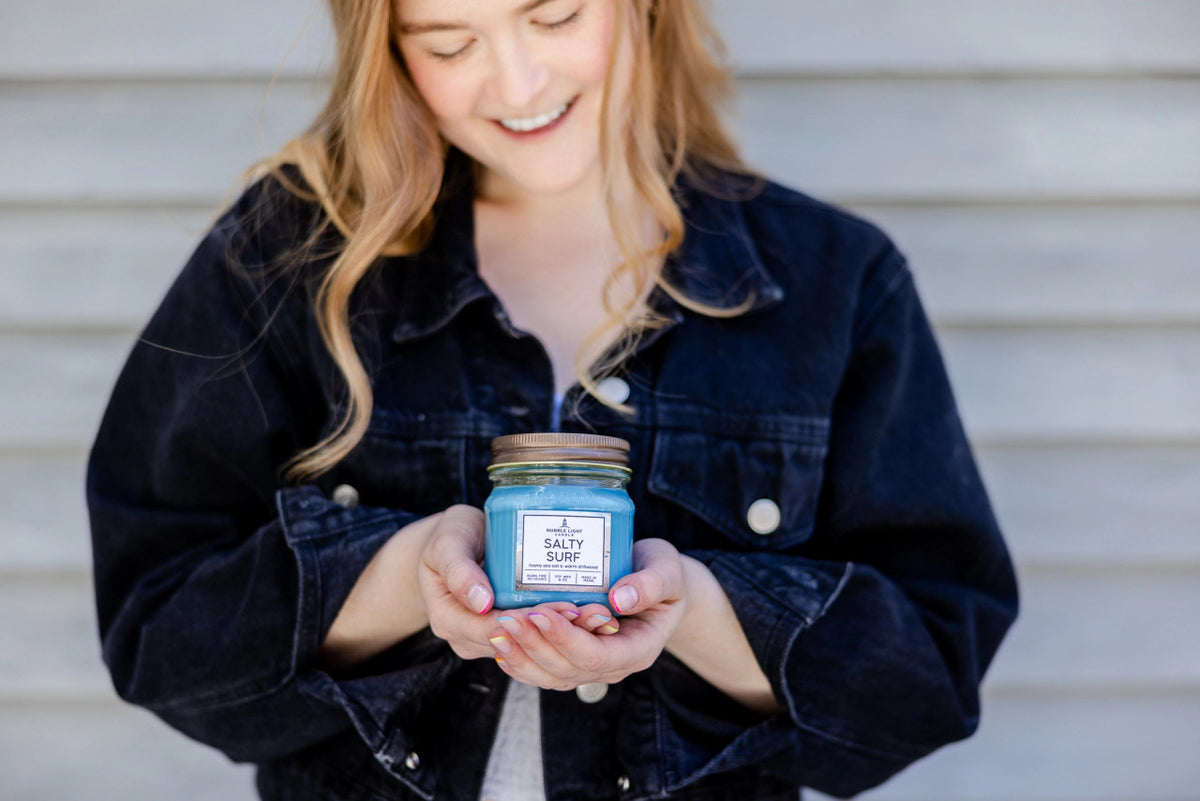 Salty Surf 8oz Scented Soy Candle - Image 3