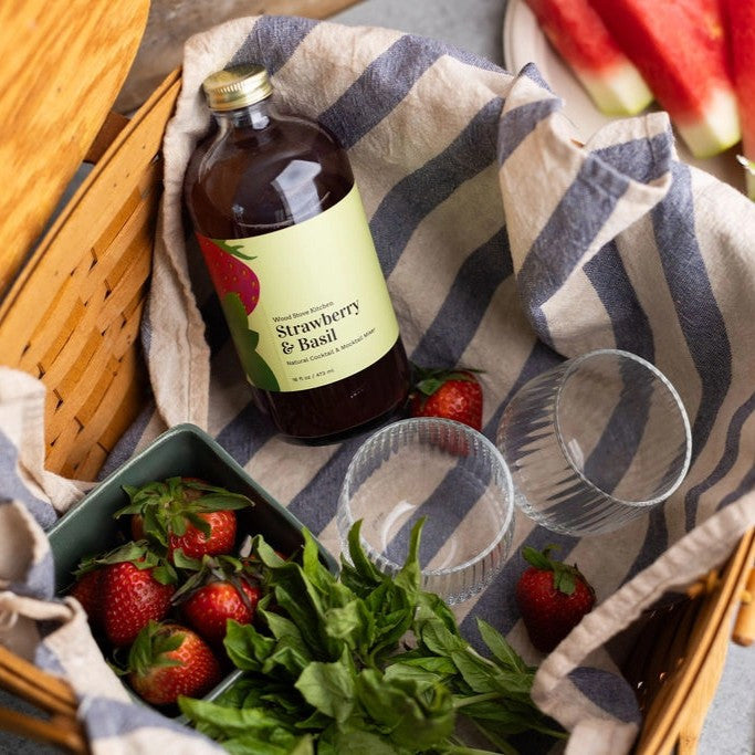 Strawberry & Basil Cocktail + Mocktail Mixer – 16oz - Image 2