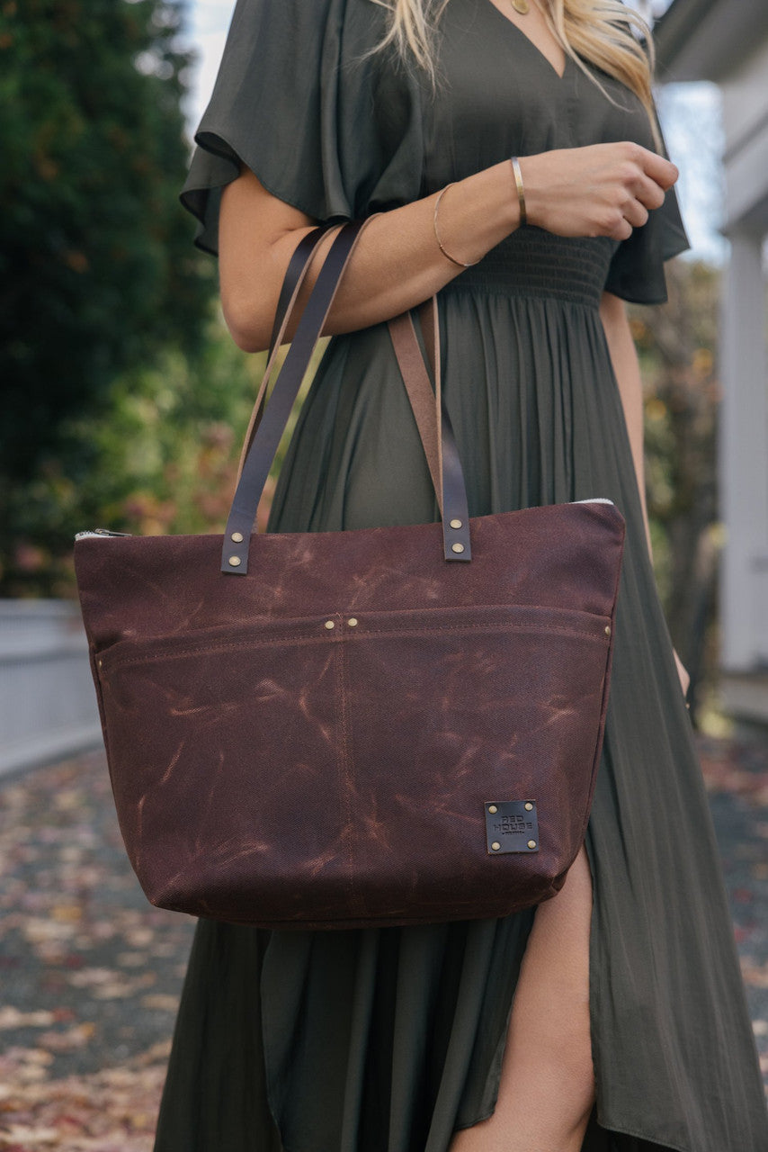 The Medium Zip Tote – Waxed Canvas Bag - Image 2