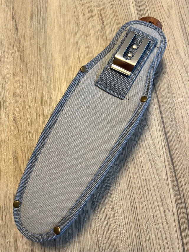 Essential Hori Hori Japanese Gardening Knife - Image 12